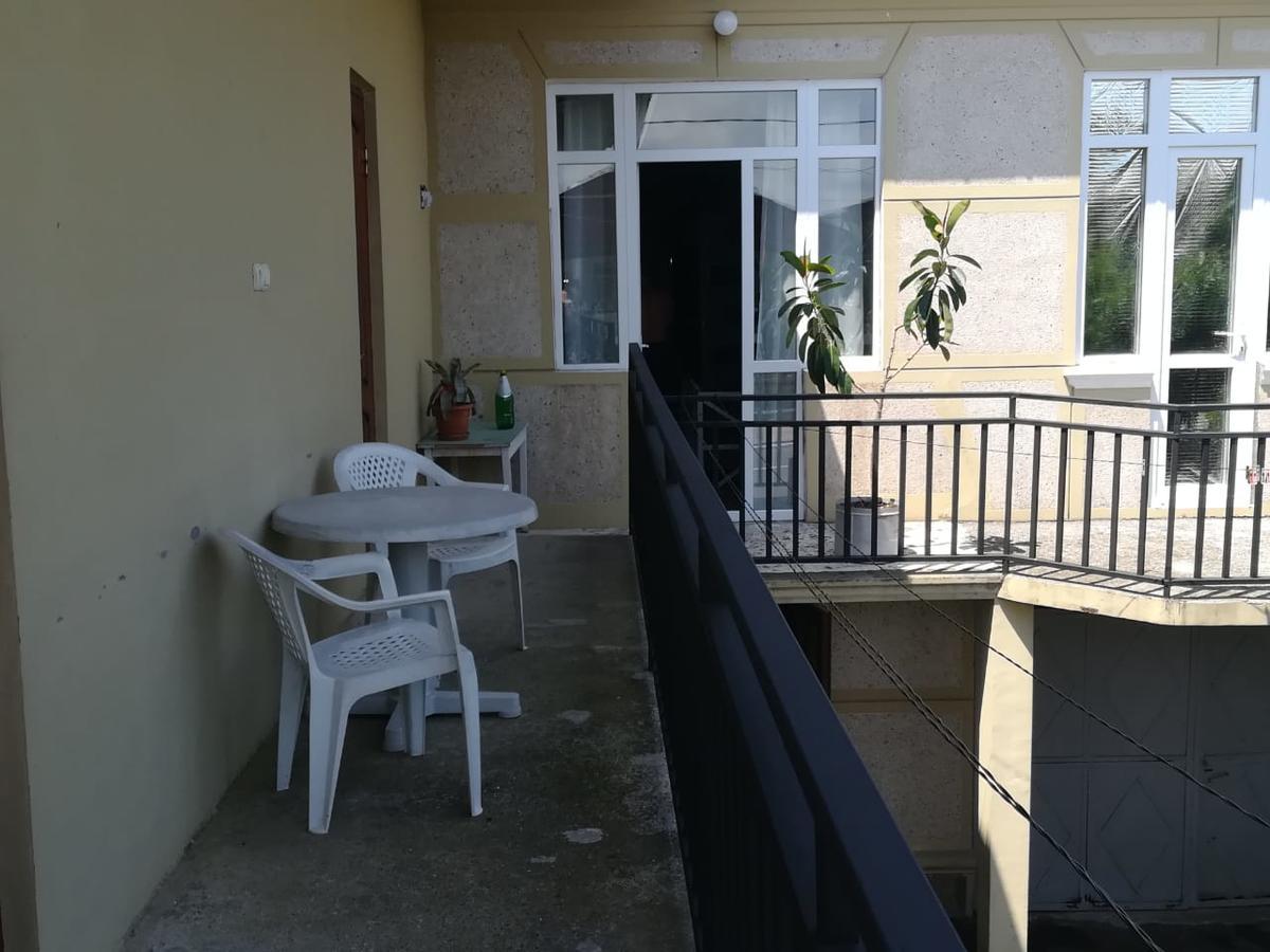 Guest House Of Givi Кобулеті Екстер'єр фото