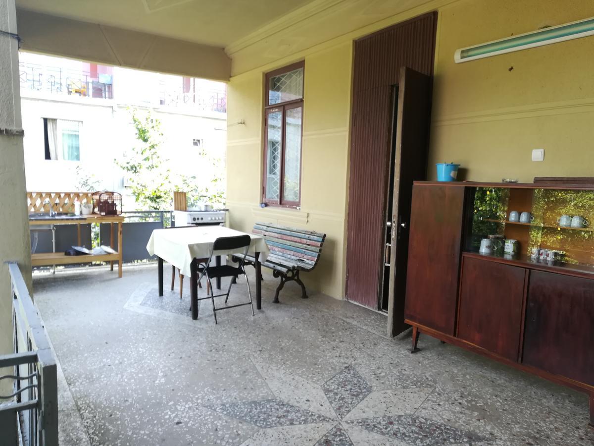 Guest House Of Givi Кобулеті Екстер'єр фото